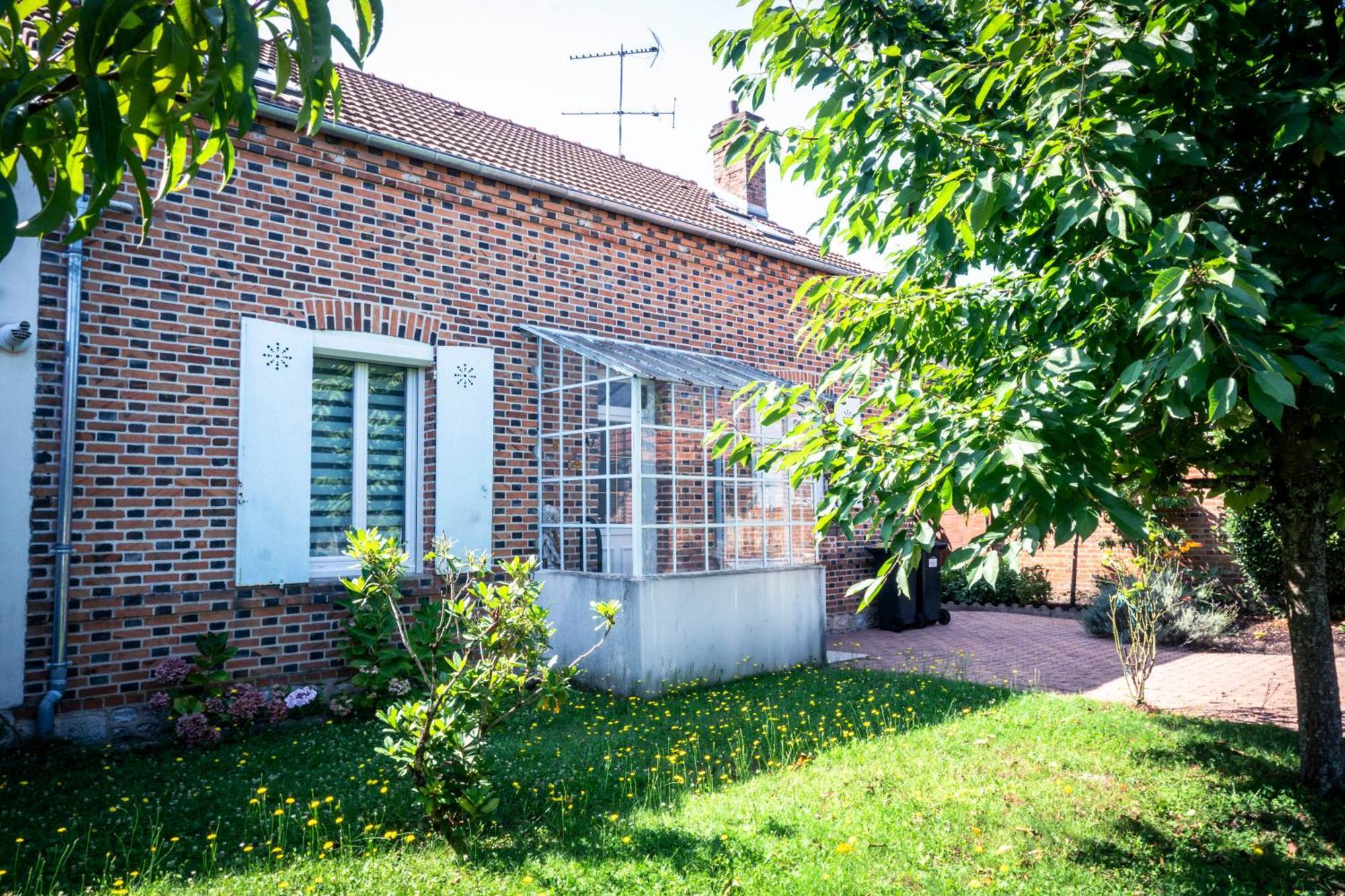 "Le 35" Maison Renovee Avec Jardin Proche Centre Lamotte-Beuvron Luaran gambar